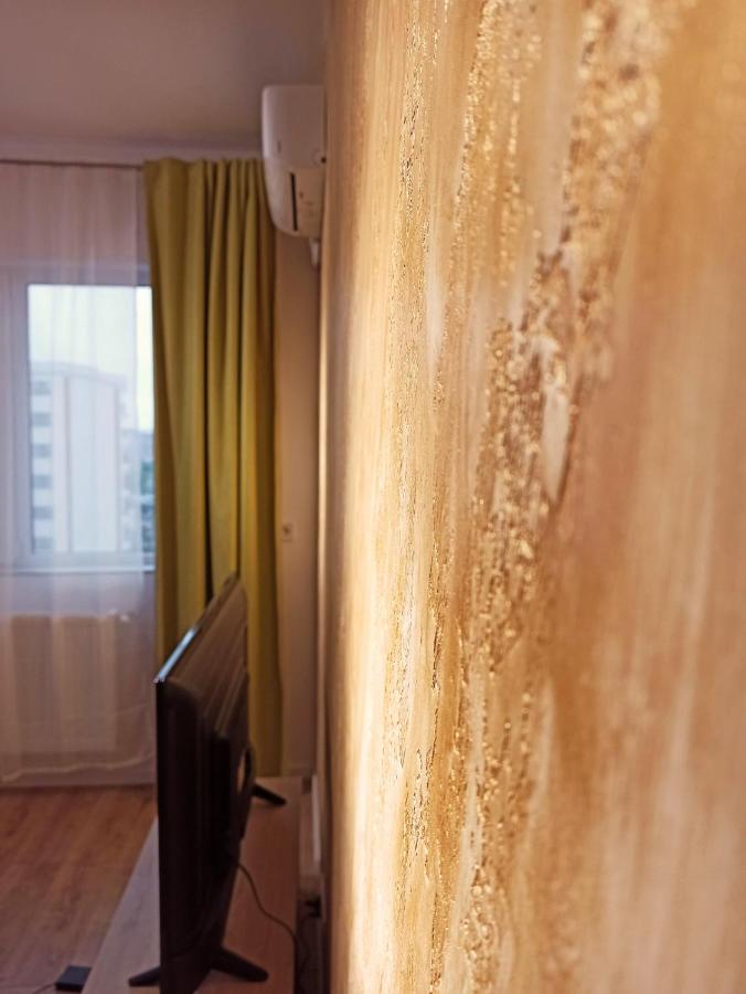 Stylish, Modern 2 Rooms Flat With City View, Near Presidential Palace Bucharest Luaran gambar