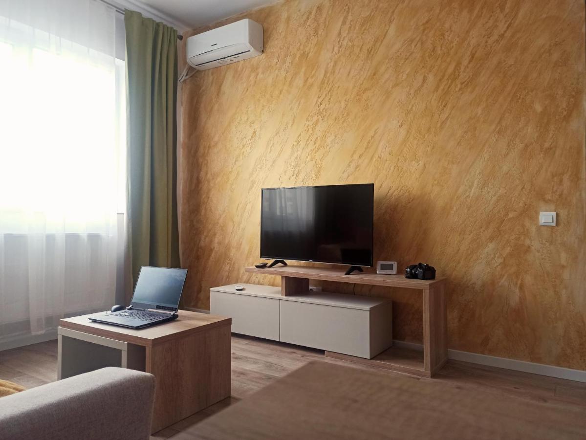 Stylish, Modern 2 Rooms Flat With City View, Near Presidential Palace Bucharest Luaran gambar