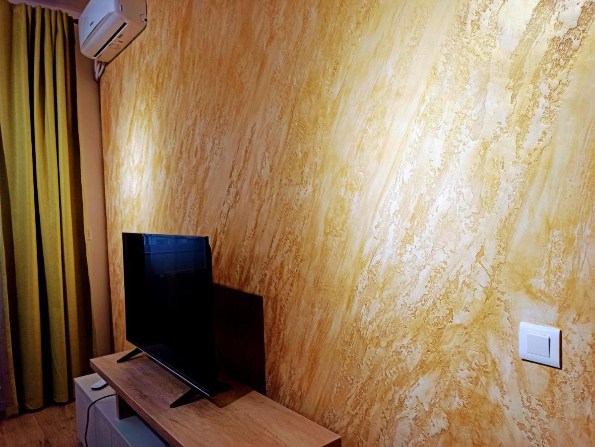 Stylish, Modern 2 Rooms Flat With City View, Near Presidential Palace Bucharest Luaran gambar